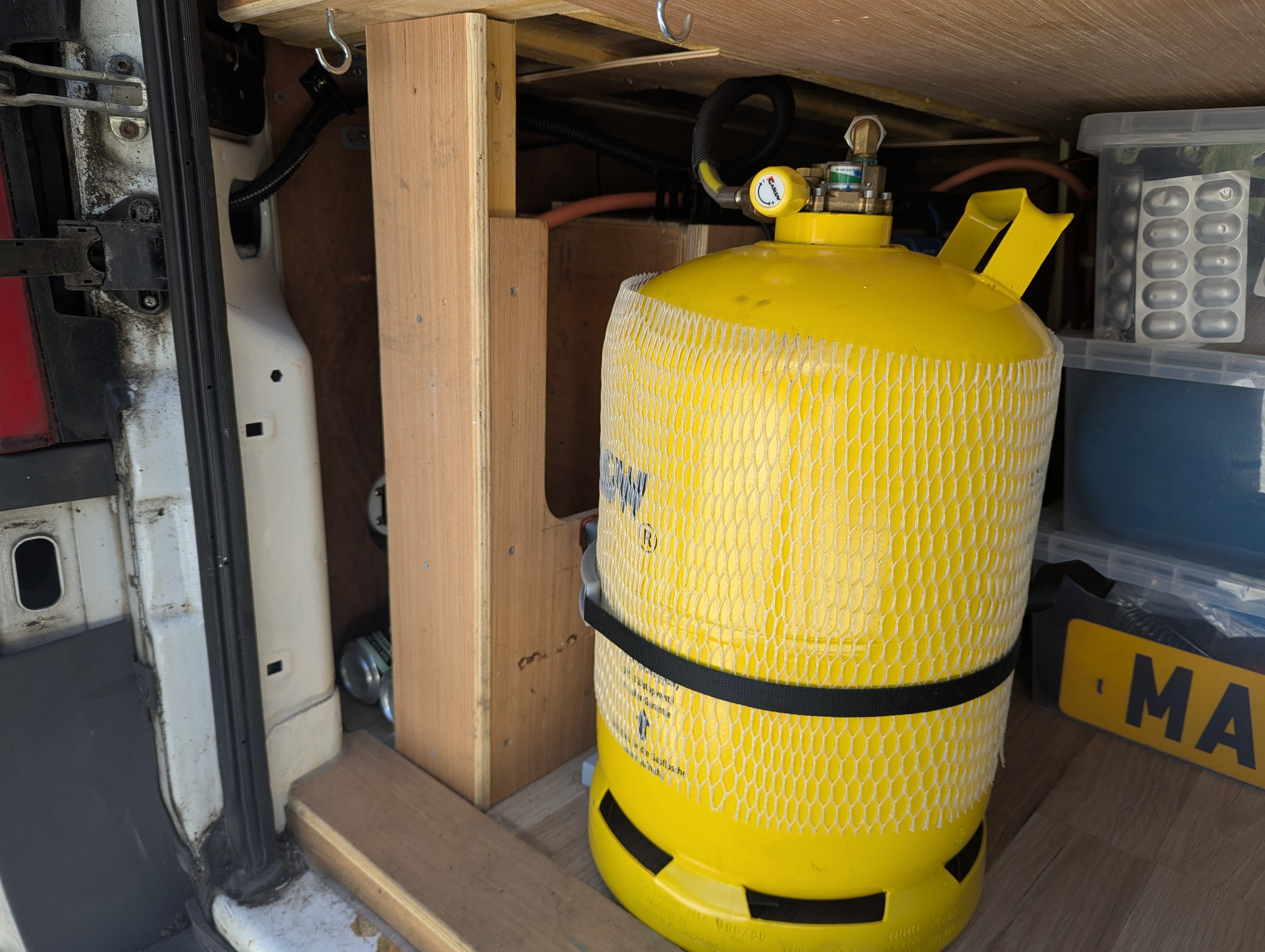 Campervan Gas Setup using Gaslow bottle